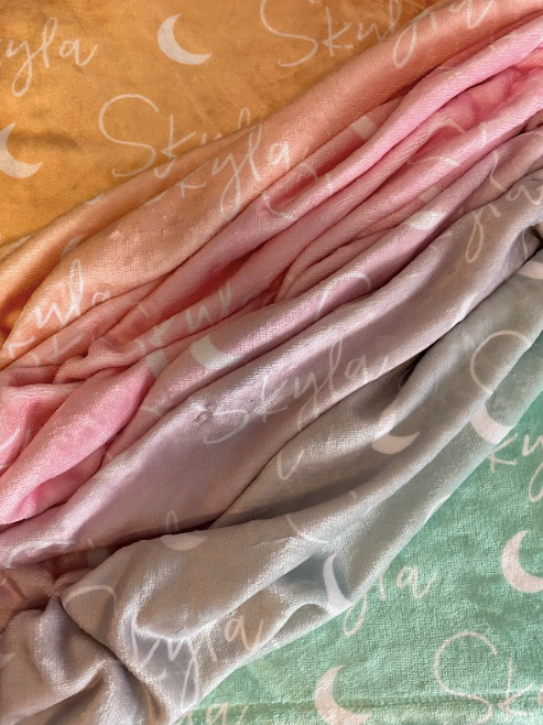 Sugar + Maple Personalized Plush Minky Blanket | Seashell Pastel Ombre (8870428672308)